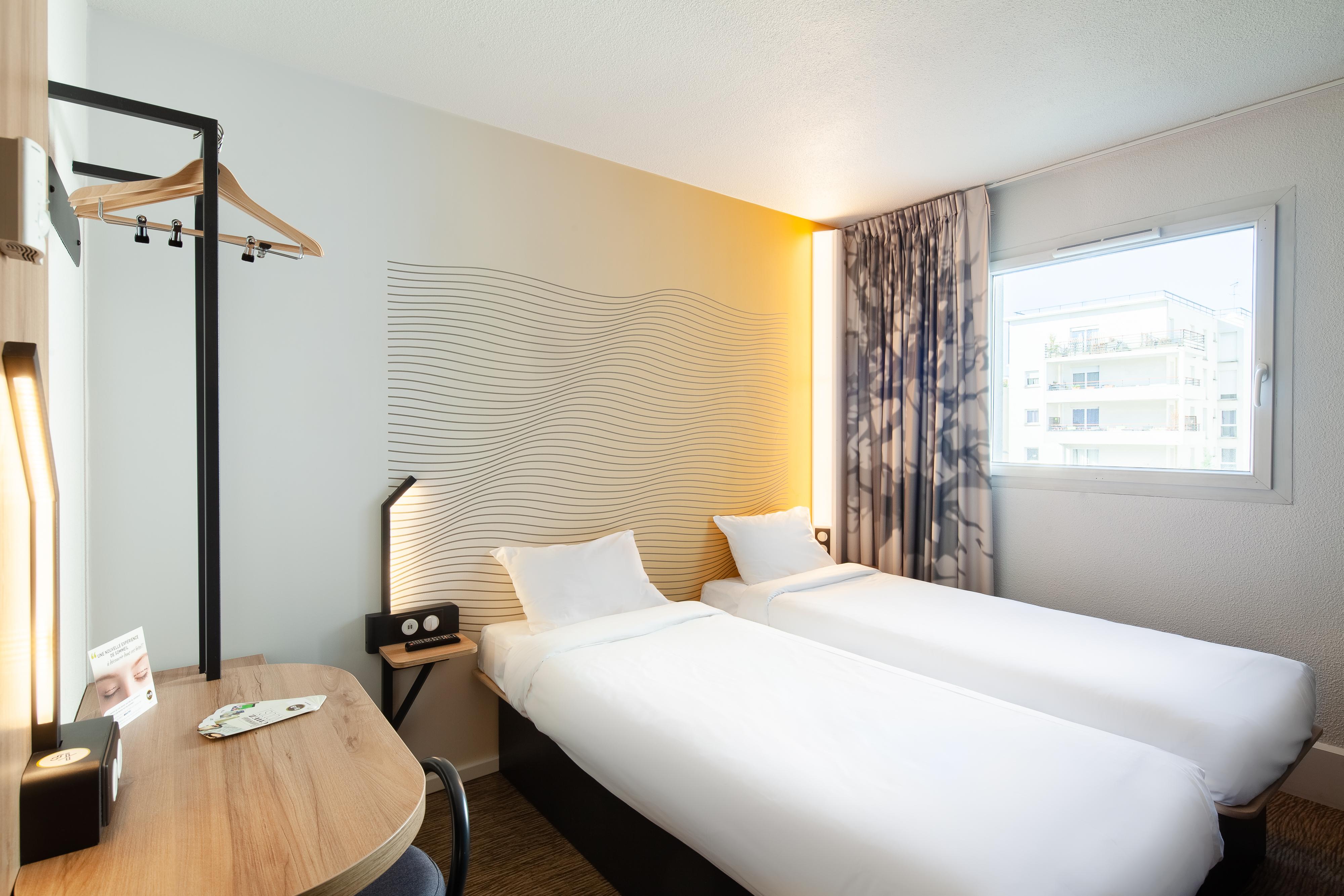B&B Hotel Paris Saint-Denis Pleyel Esterno foto