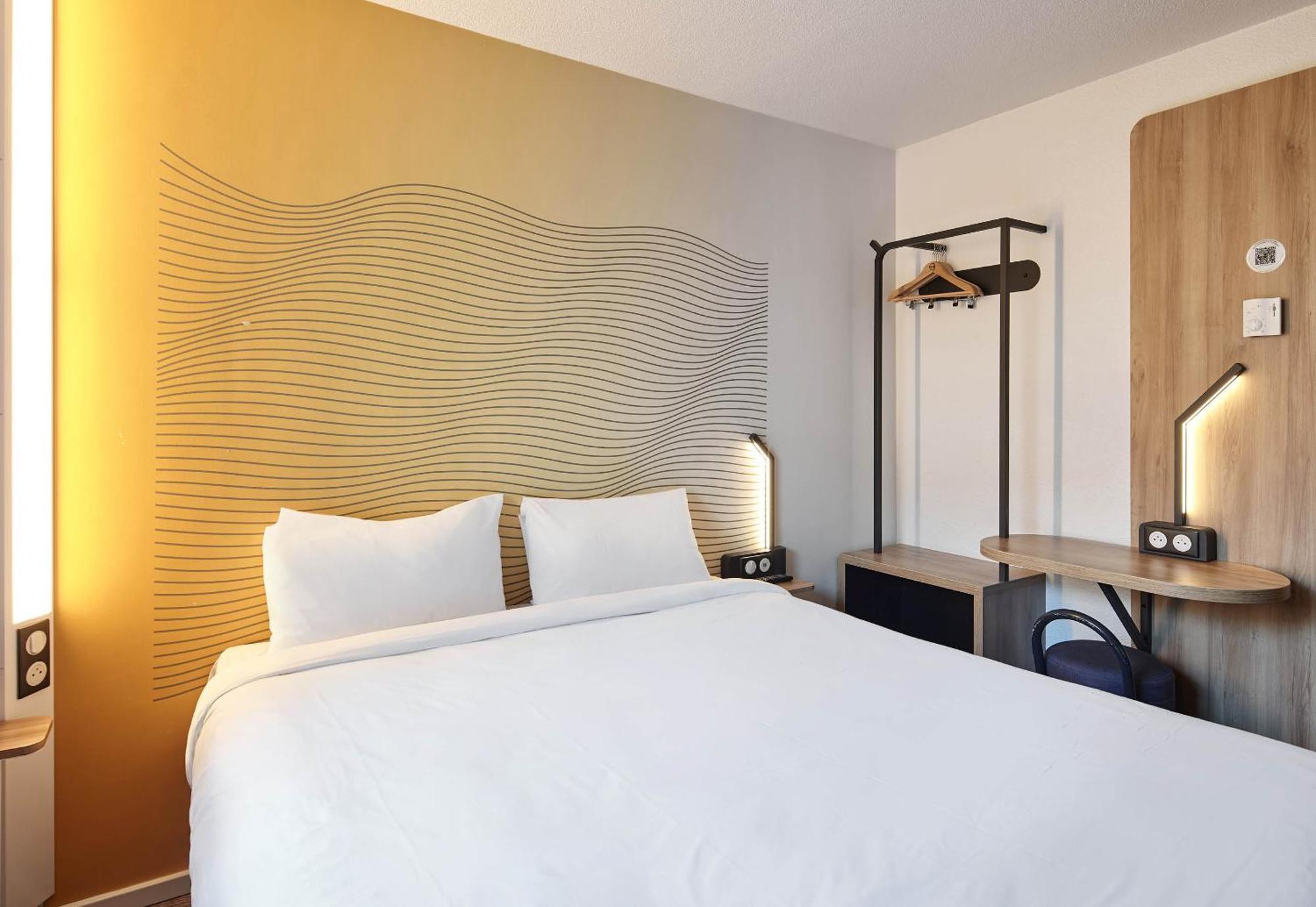 B&B Hotel Paris Saint-Denis Pleyel Esterno foto