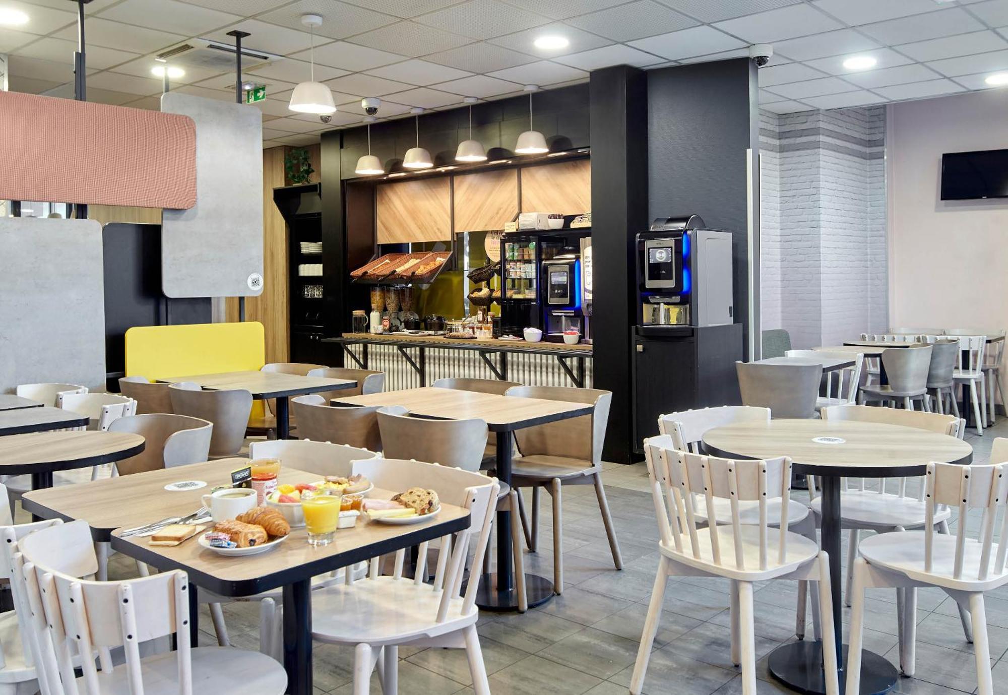 B&B Hotel Paris Saint-Denis Pleyel Esterno foto