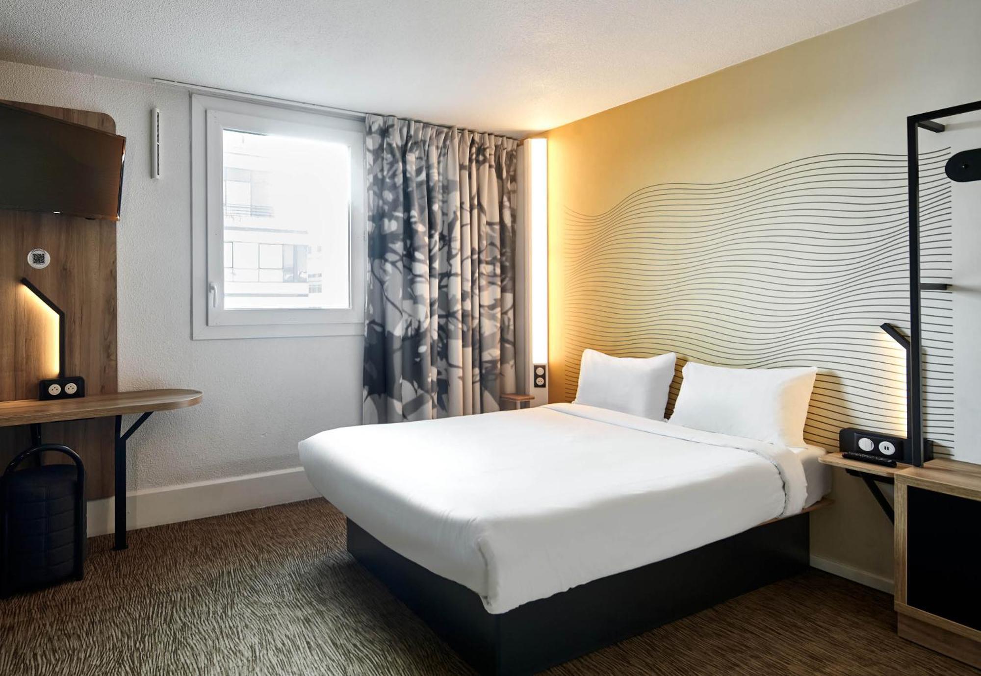 B&B Hotel Paris Saint-Denis Pleyel Esterno foto