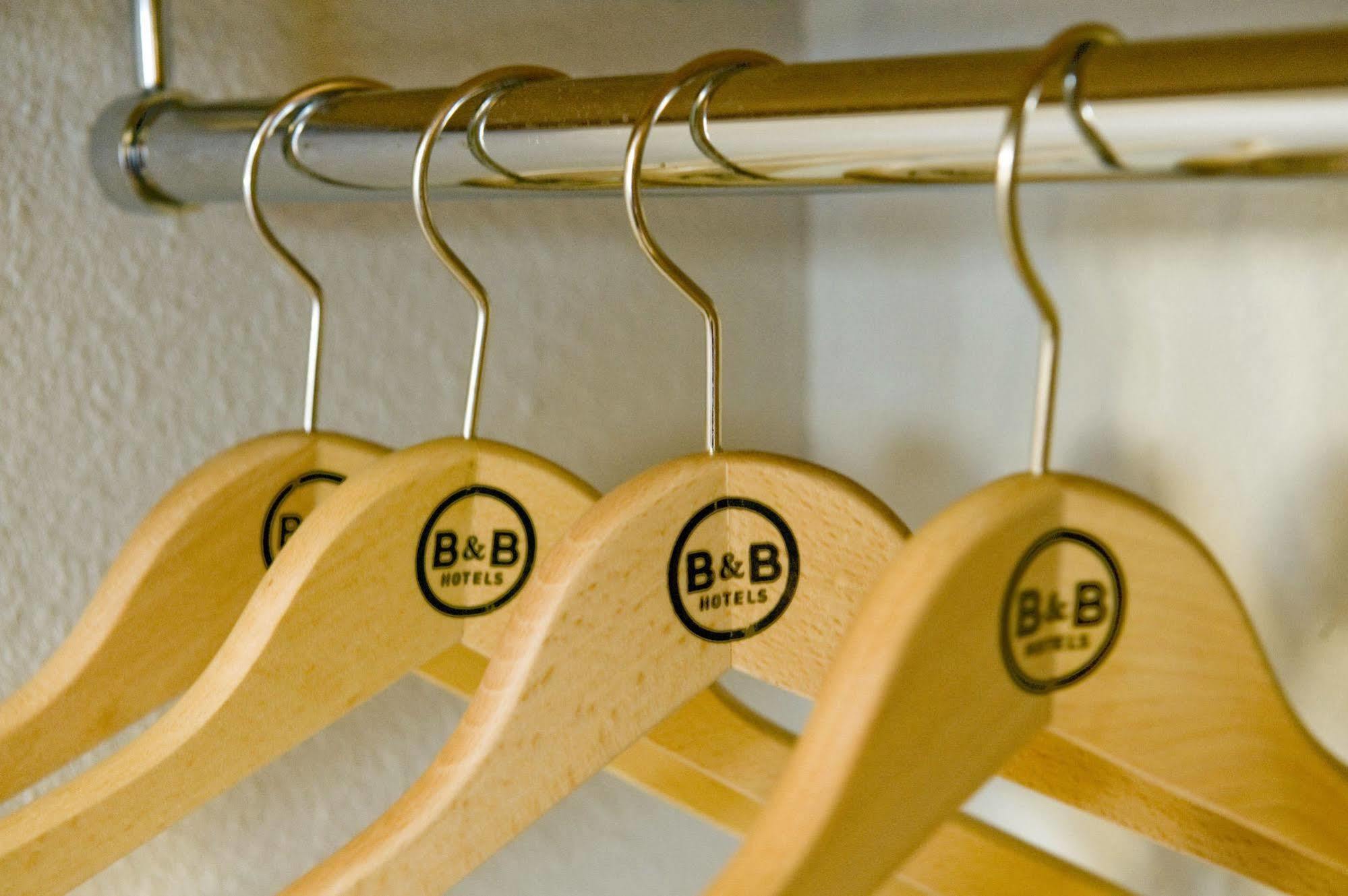 B&B Hotel Paris Saint-Denis Pleyel Esterno foto